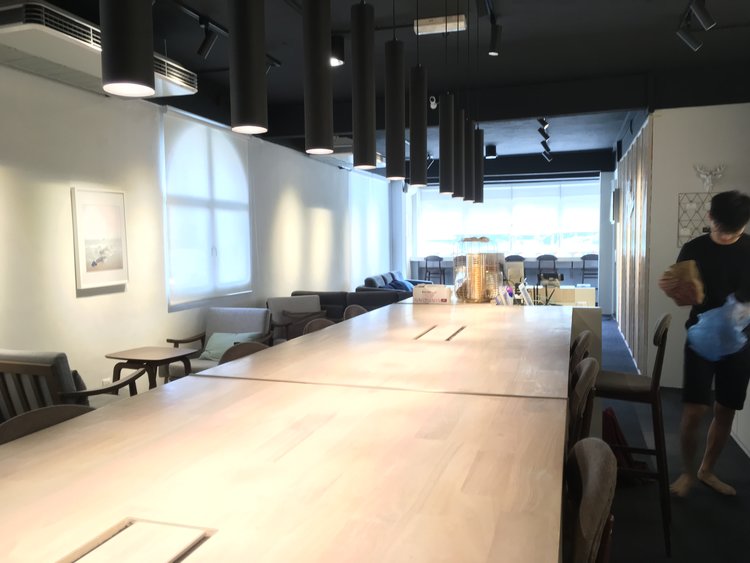 Quiet, cosy and very conducive to work - that’s Headspace.